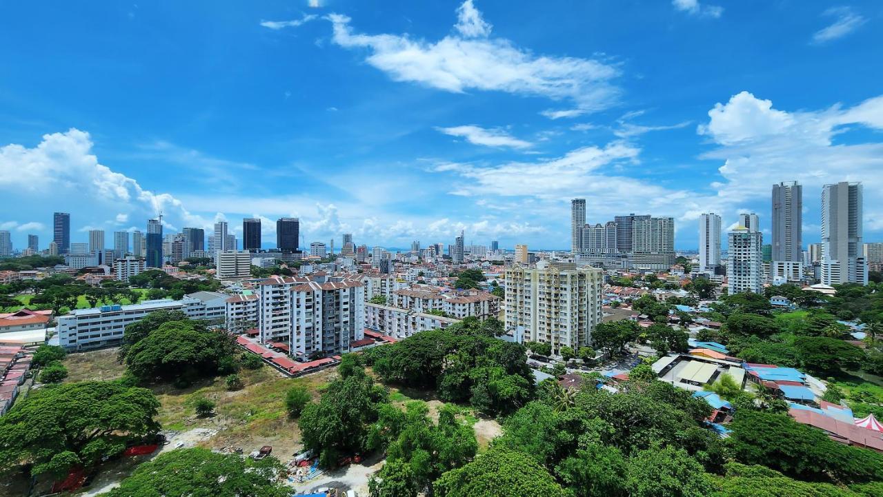 Skypool With Seaview 8Pax Beacon Executive Suites - Georgetown City Centre - 3Km To Komtar Экстерьер фото