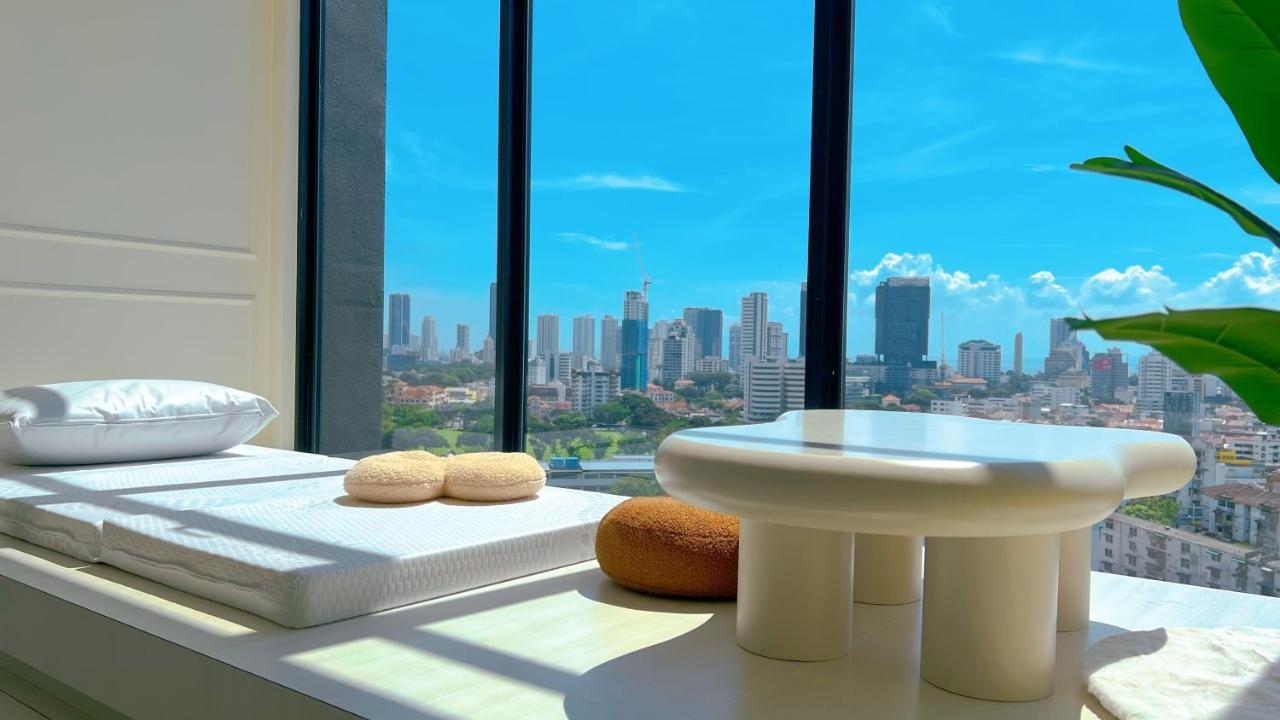 Skypool With Seaview 8Pax Beacon Executive Suites - Georgetown City Centre - 3Km To Komtar Экстерьер фото