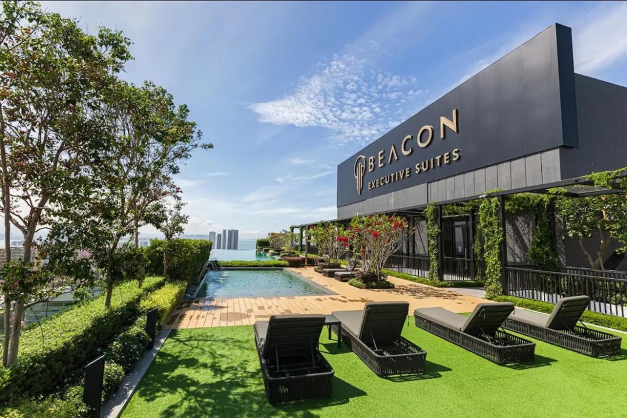 Skypool With Seaview 8Pax Beacon Executive Suites - Georgetown City Centre - 3Km To Komtar Экстерьер фото