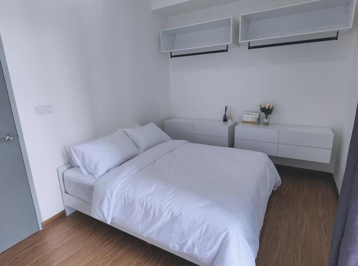 Skypool With Seaview 8Pax Beacon Executive Suites - Georgetown City Centre - 3Km To Komtar Экстерьер фото