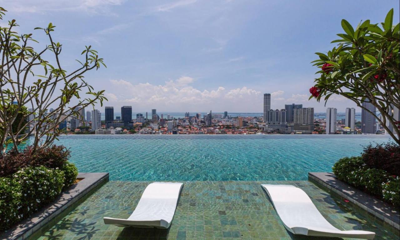 Skypool With Seaview 8Pax Beacon Executive Suites - Georgetown City Centre - 3Km To Komtar Экстерьер фото