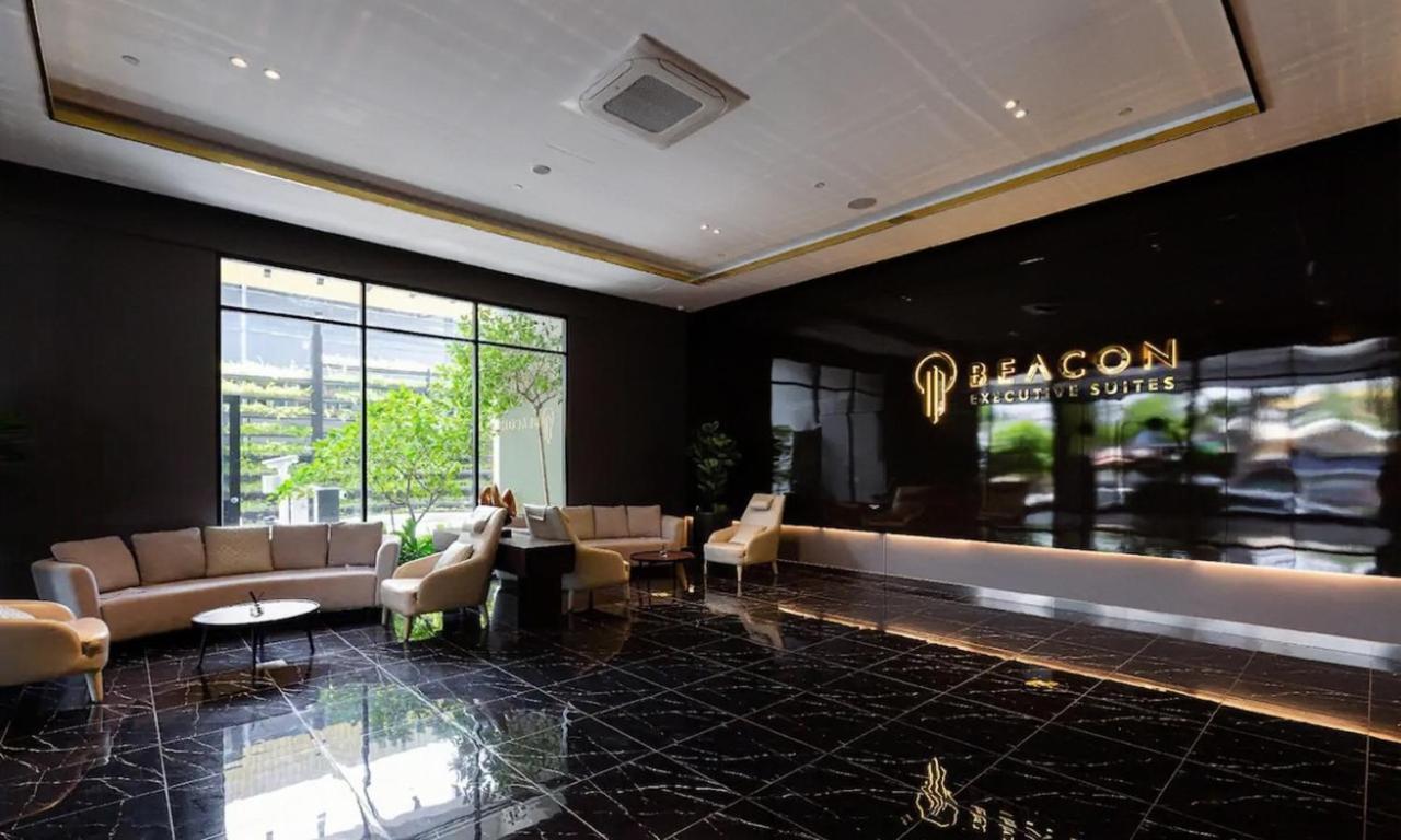 Skypool With Seaview 8Pax Beacon Executive Suites - Georgetown City Centre - 3Km To Komtar Экстерьер фото